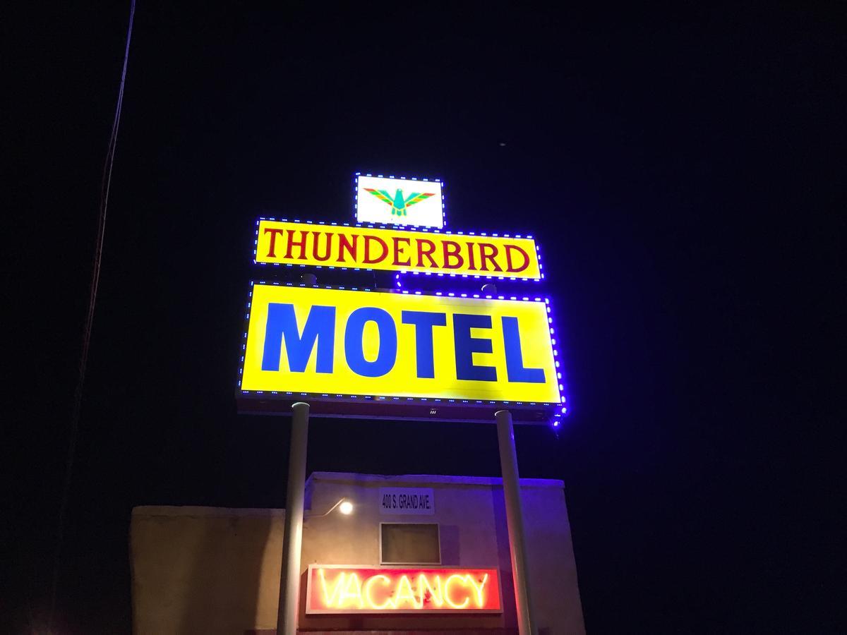 Thunderbird Motel Las Vegas/ New Mexico Exterior photo